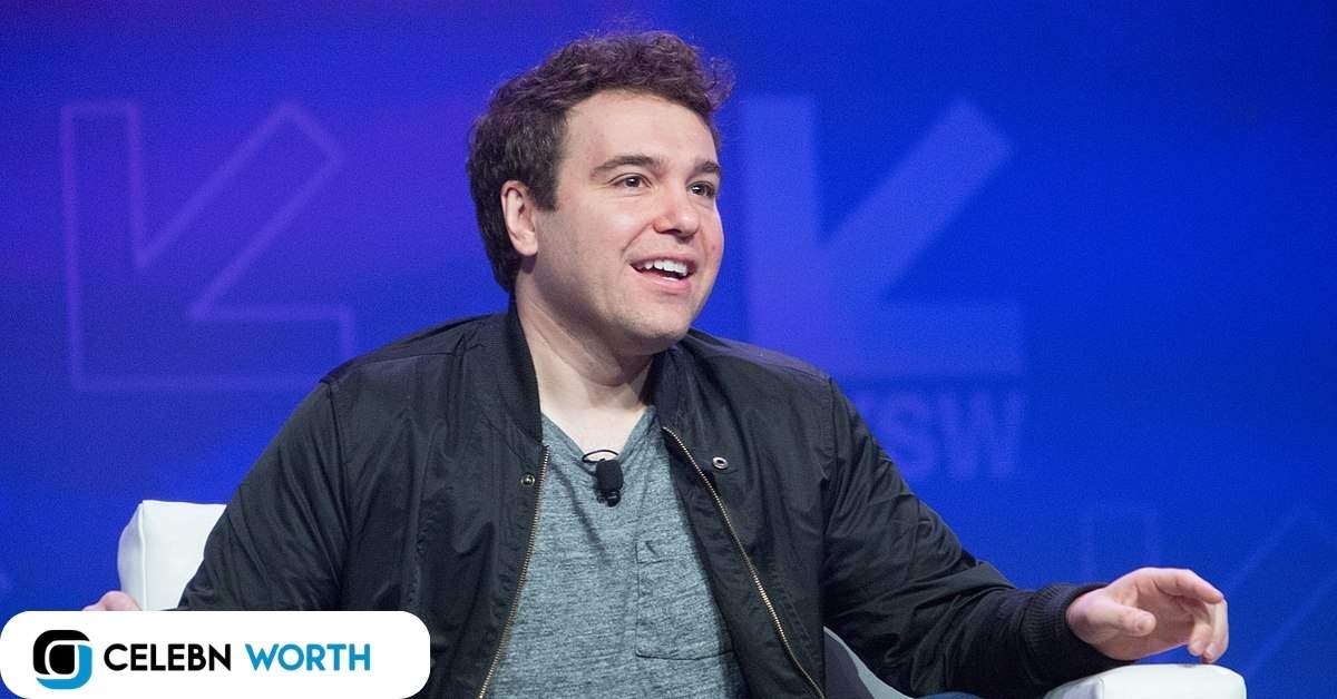 jon-lovett-social-media-presence